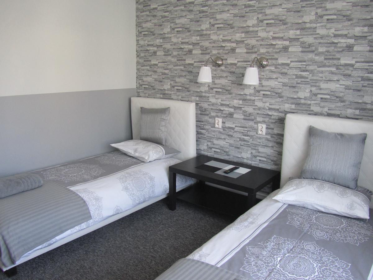 White Home Room 比亚韦斯托克 外观 照片